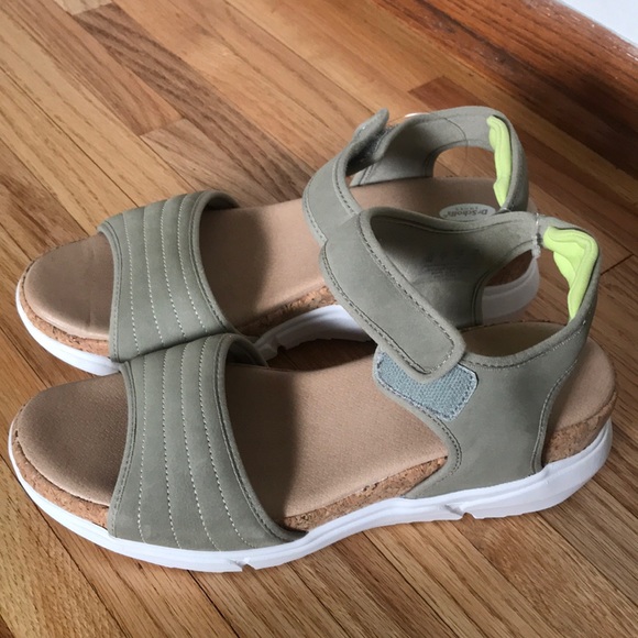 Dr. Scholl's Shoes - Dr. Scholls women wedge ankle strap Sandals.